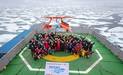 Photo of the MOSAiC leg 5 team, crew and scientists, in the North Pole